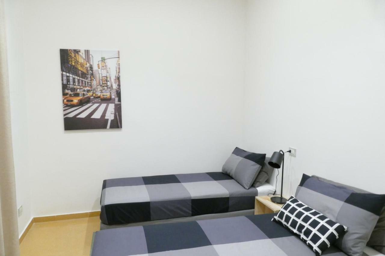Luxury Manfredi Apartment Salerno Exteriör bild