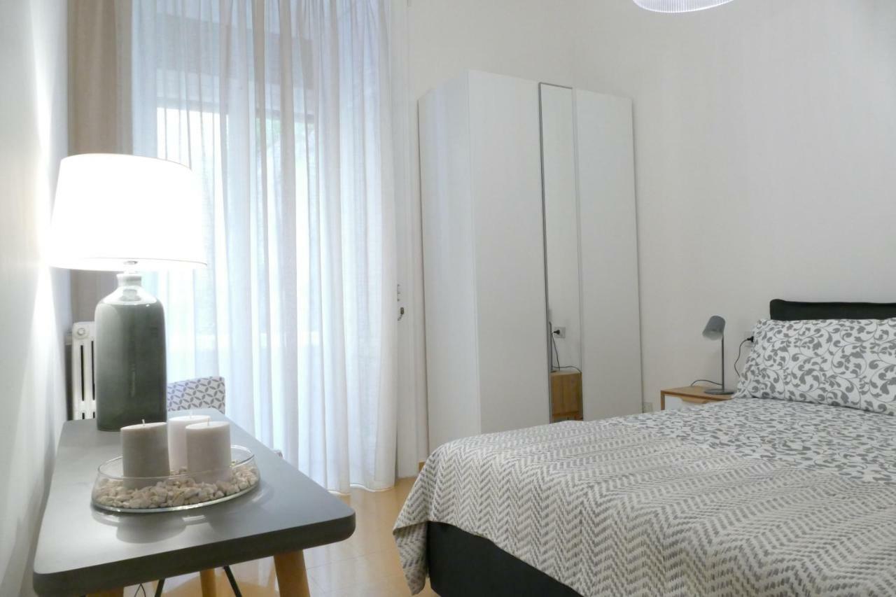 Luxury Manfredi Apartment Salerno Exteriör bild